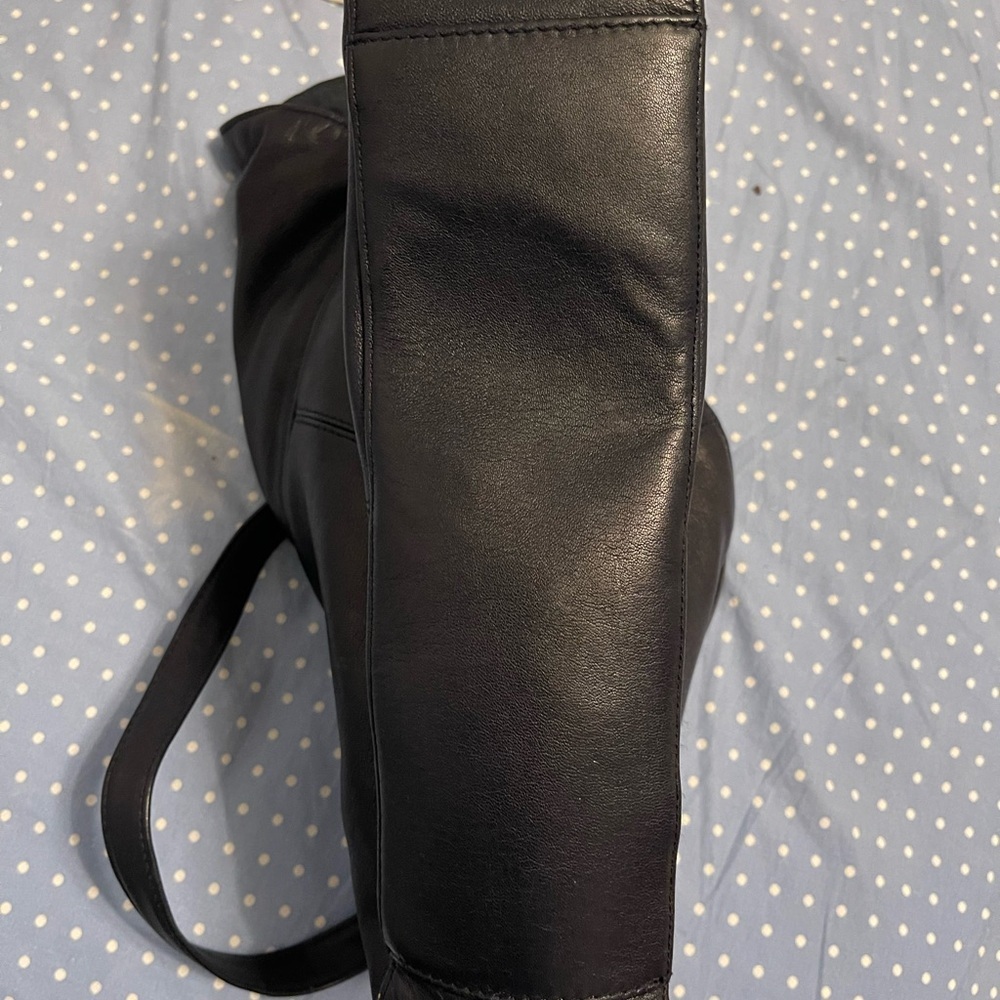 Etienne Aigner black leather bag - Picture 7 of 11
